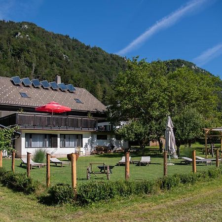 Rooms Malina Blejska Dobrava Екстер'єр фото